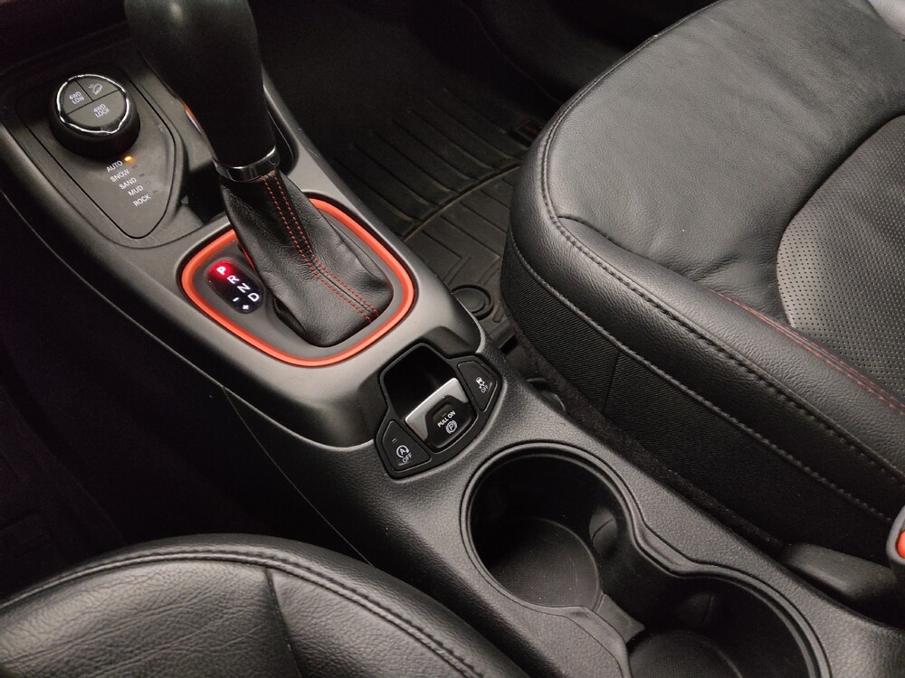 2018 Jeep Compass in St. Louis, MO 63136 - 18098757 26