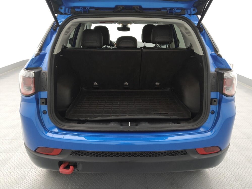 2018 Jeep Compass in St. Louis, MO 63136 - 18098757 29