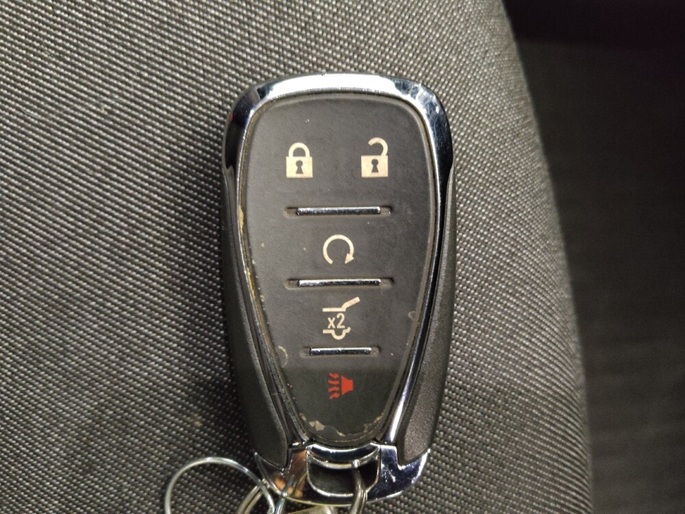 2019 Chevrolet Equinox in Des Moines, IA 50310 - 18098758 32