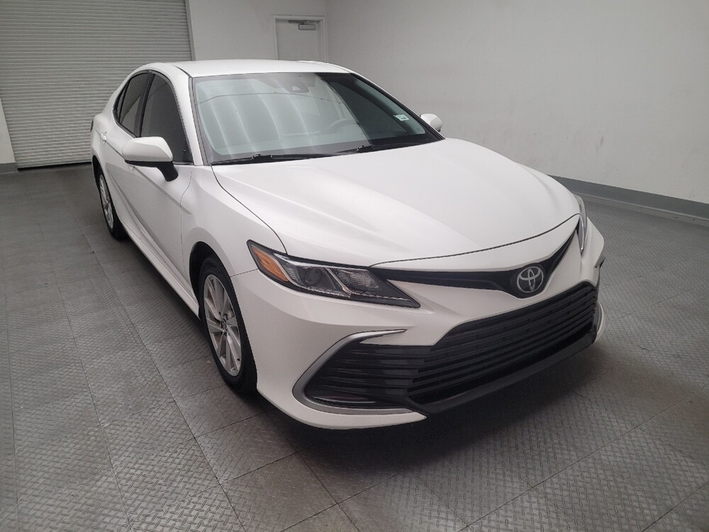 2021 Toyota Camry in Montclair, CA 91763 - 18098761 14