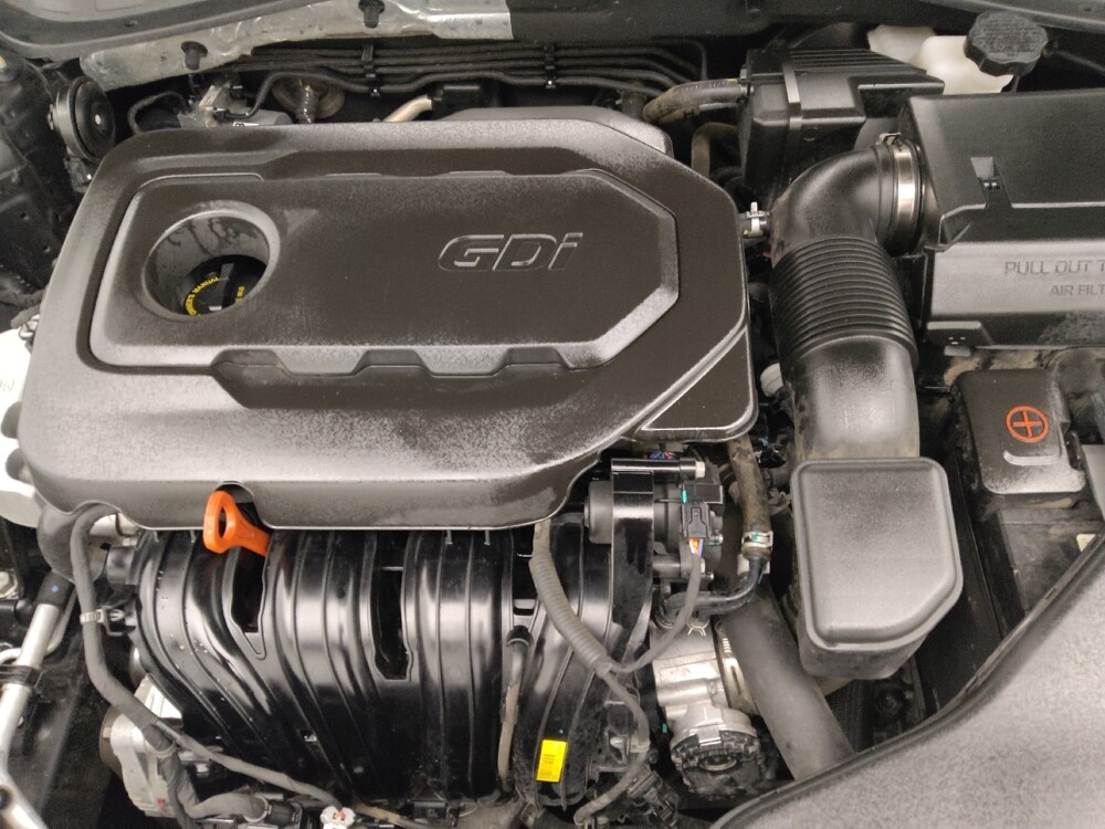 2018 Kia Optima in St. Louis, MO 63136 - 18098765 30