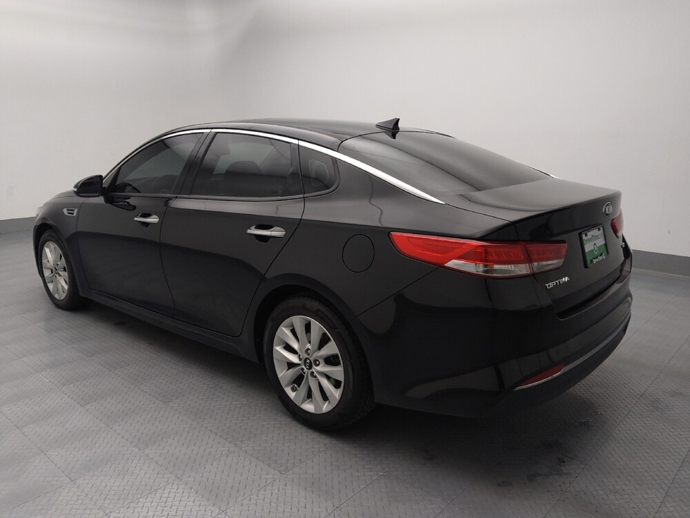 2018 Kia Optima in St. Louis, MO 63136 - 18098765 3