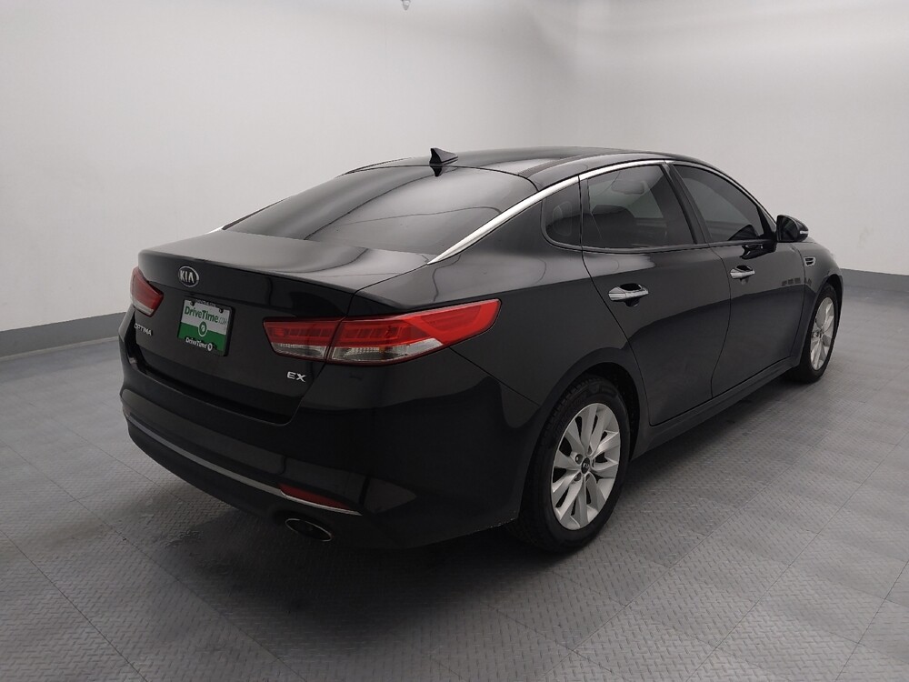 2018 Kia Optima in St. Louis, MO 63136 - 18098765 9