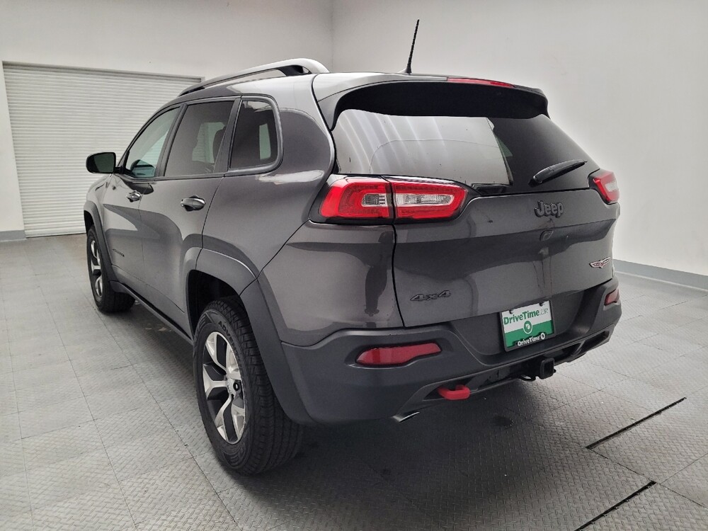2017 Jeep Cherokee in Bakersfield, CA 93309 - 18098766 6
