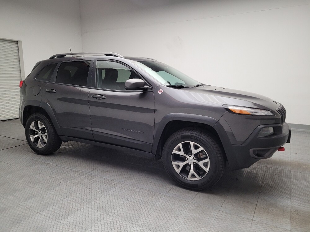 2017 Jeep Cherokee in Bakersfield, CA 93309 - 18098766 11