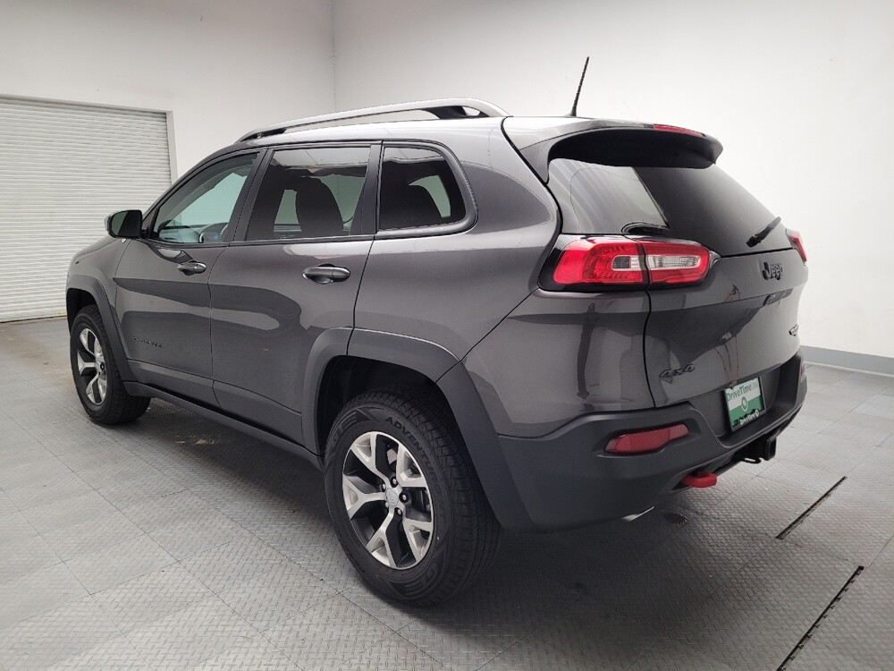 2017 Jeep Cherokee in Bakersfield, CA 93309 - 18098766 5