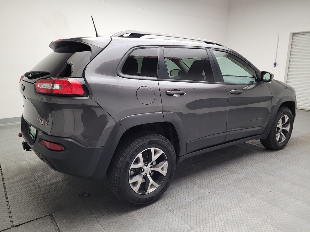 2017 Jeep Cherokee in Bakersfield, CA 93309 - 18098766 9