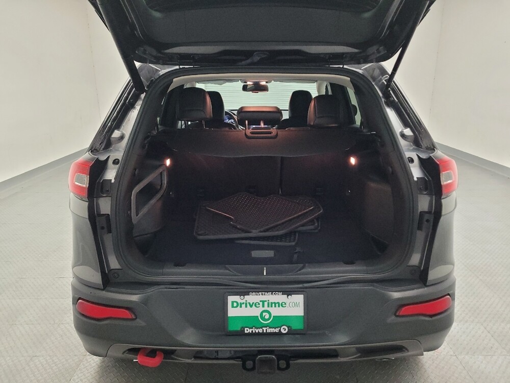 2017 Jeep Cherokee in Bakersfield, CA 93309 - 18098766 29