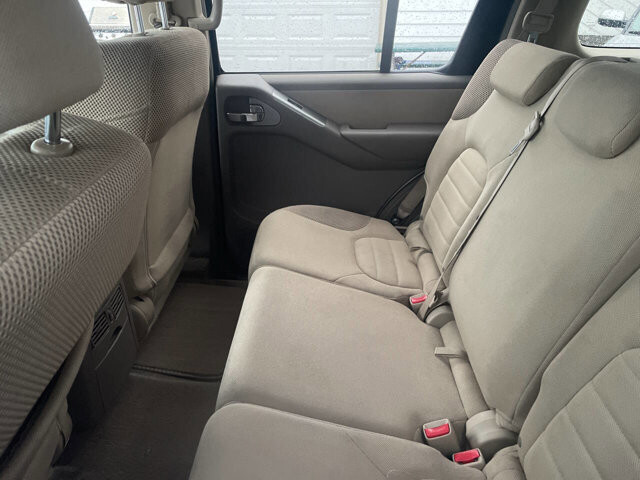 2010 Nissan Pathfinder in Mount Vernon, WA 98273 - 18098771 5
