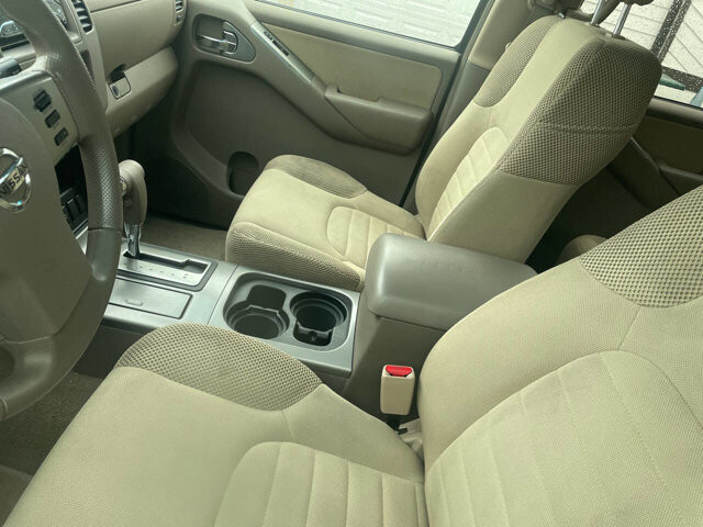 2010 Nissan Pathfinder in Mount Vernon, WA 98273 - 18098771 4