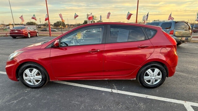 2013 Hyundai Accent in Dallas, TX 75228 - 18098779 9