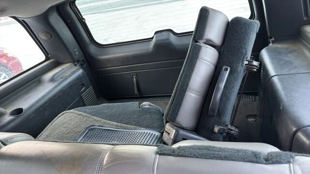 2002 Chevrolet Tahoe in Wadena, MN 56482 - 18098784 8