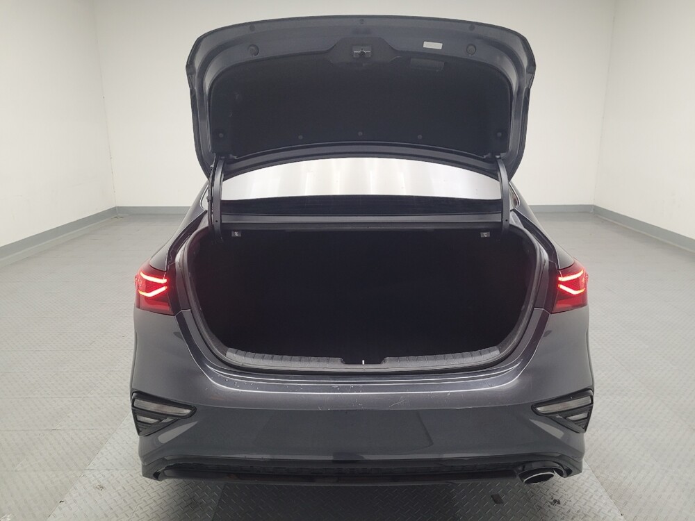 2019 Kia Forte in Downey, CA 90241 - 18098794 29