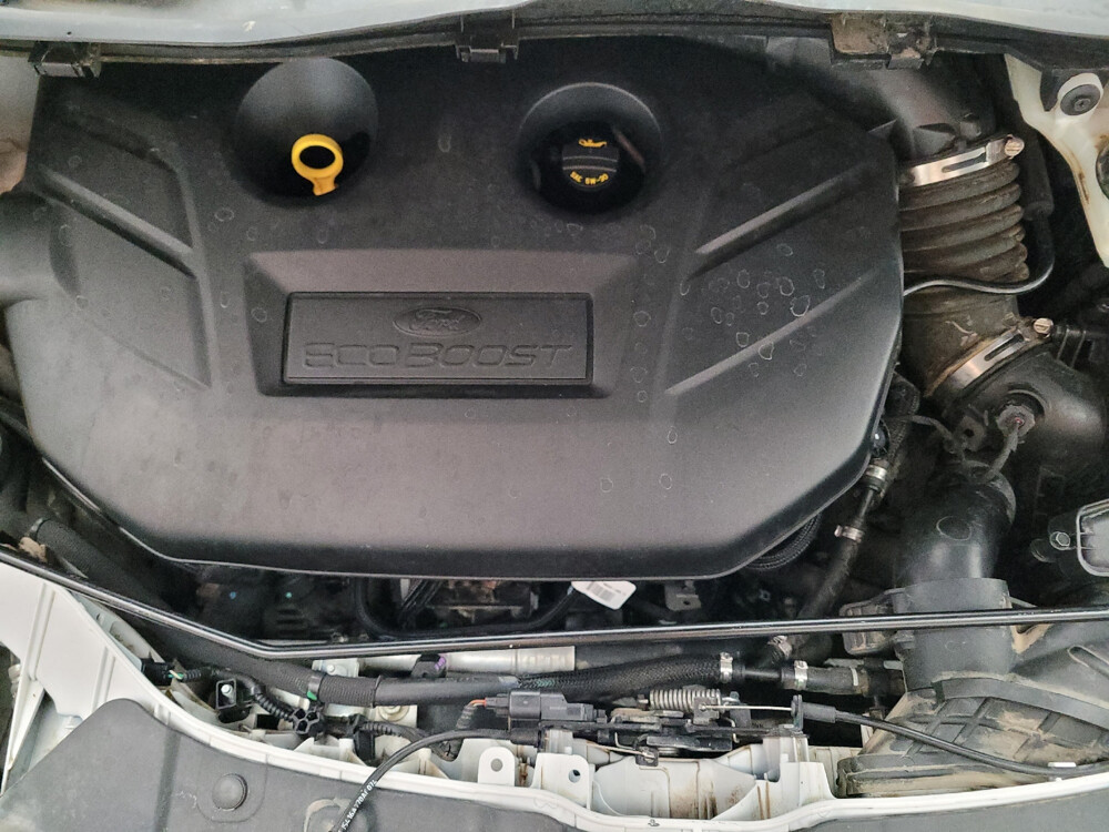 2017 Ford Escape in Bakersfield, CA 93309 - 18098795 30