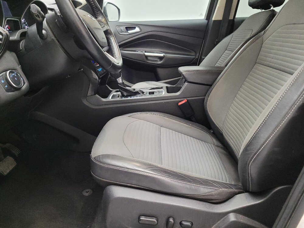 2017 Ford Escape in Bakersfield, CA 93309 - 18098795 17