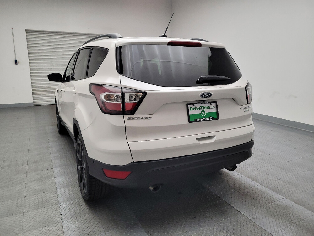2017 Ford Escape in Bakersfield, CA 93309 - 18098795 6