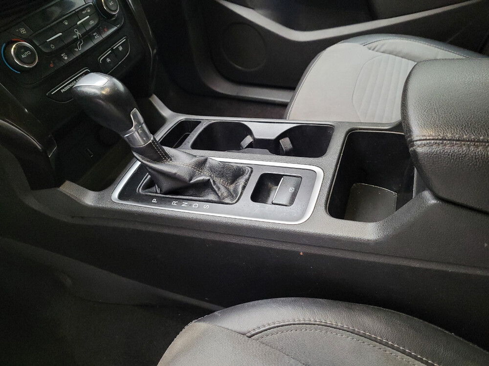 2017 Ford Escape in Bakersfield, CA 93309 - 18098795 26