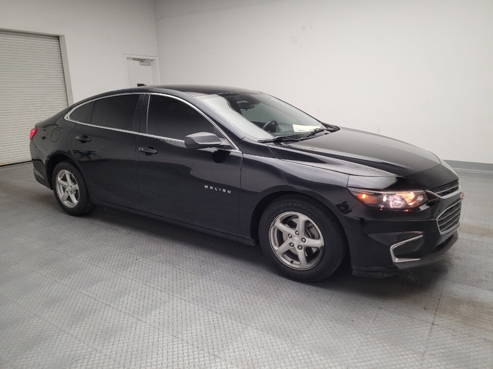 2018 Chevrolet Malibu in Torrance, CA 90504 - 18098801 11