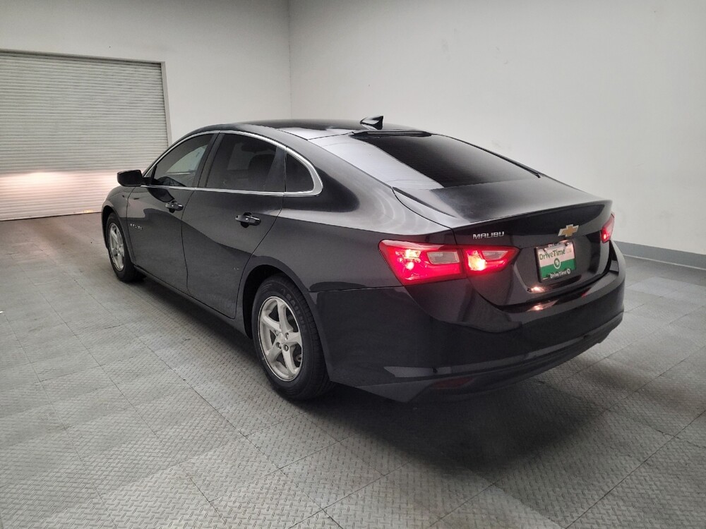 2018 Chevrolet Malibu in Torrance, CA 90504 - 18098801 5