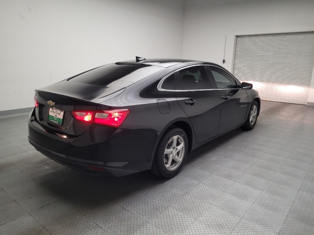 2018 Chevrolet Malibu in Torrance, CA 90504 - 18098801 9