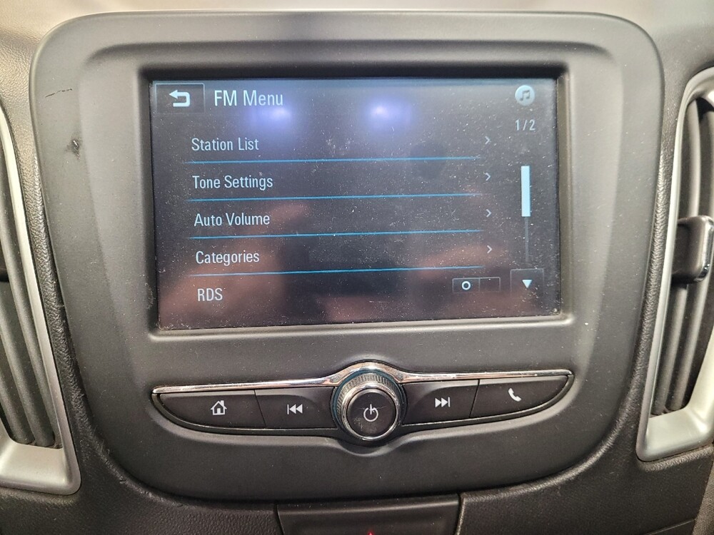 2018 Chevrolet Malibu in Torrance, CA 90504 - 18098801 25