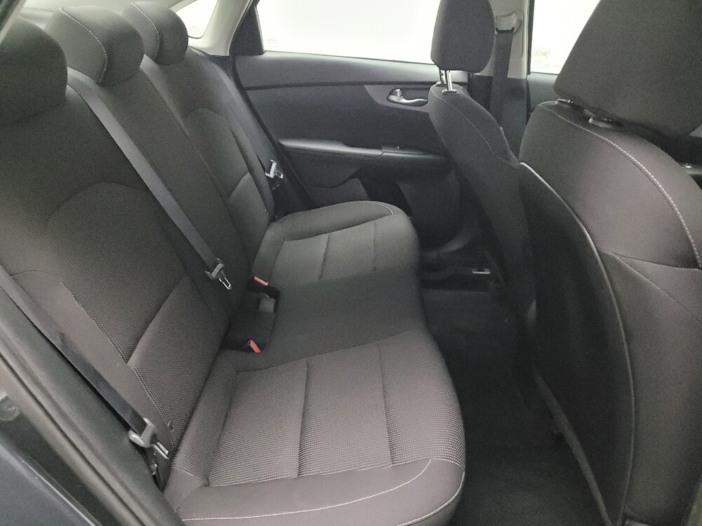 2020 Kia Forte in Torrance, CA 90504 - 18098803 19