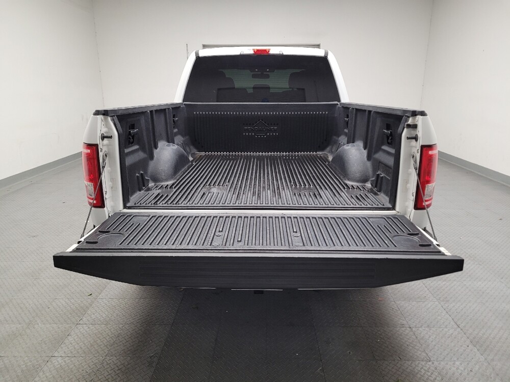 2015 Ford F150 in Fresno, CA 93726 - 18098804 29