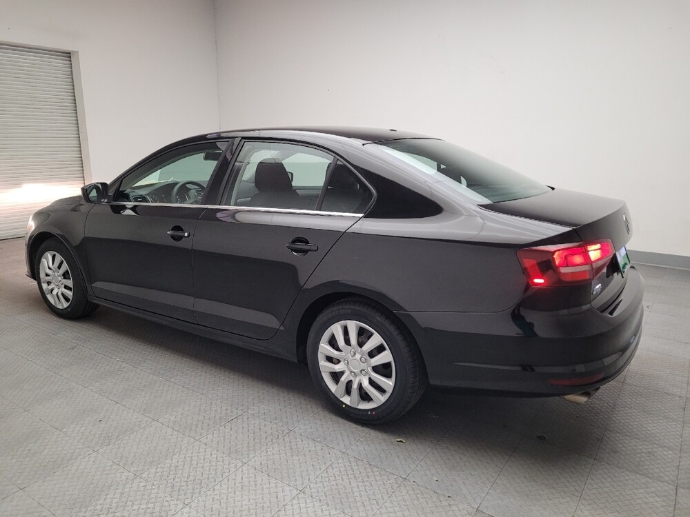 2017 Volkswagen Jetta in Fresno, CA 93726 - 18098806 3