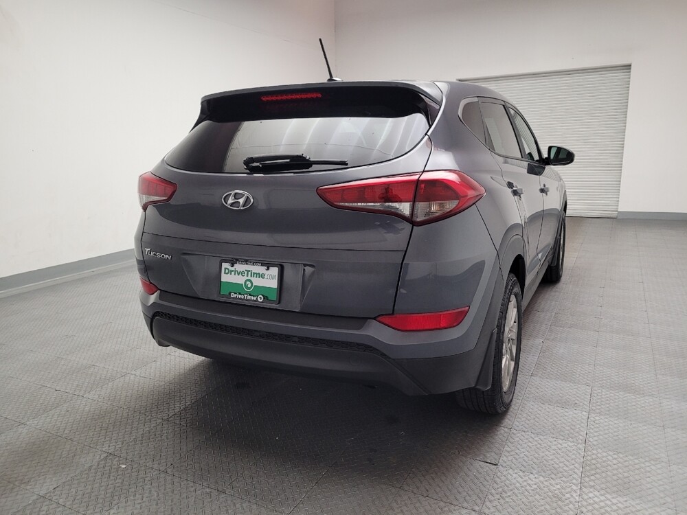 2016 Hyundai Tucson in Downey, CA 90241 - 18098807 7