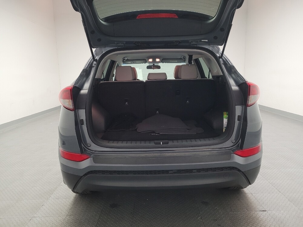 2016 Hyundai Tucson in Downey, CA 90241 - 18098807 29