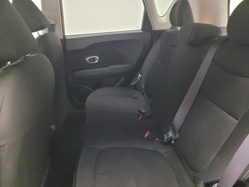 2016 Kia Soul in Fresno, CA 93726 - 18098808 18