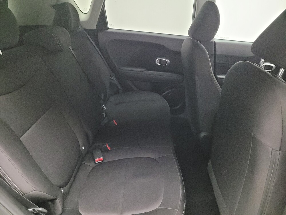 2016 Kia Soul in Fresno, CA 93726 - 18098808 19