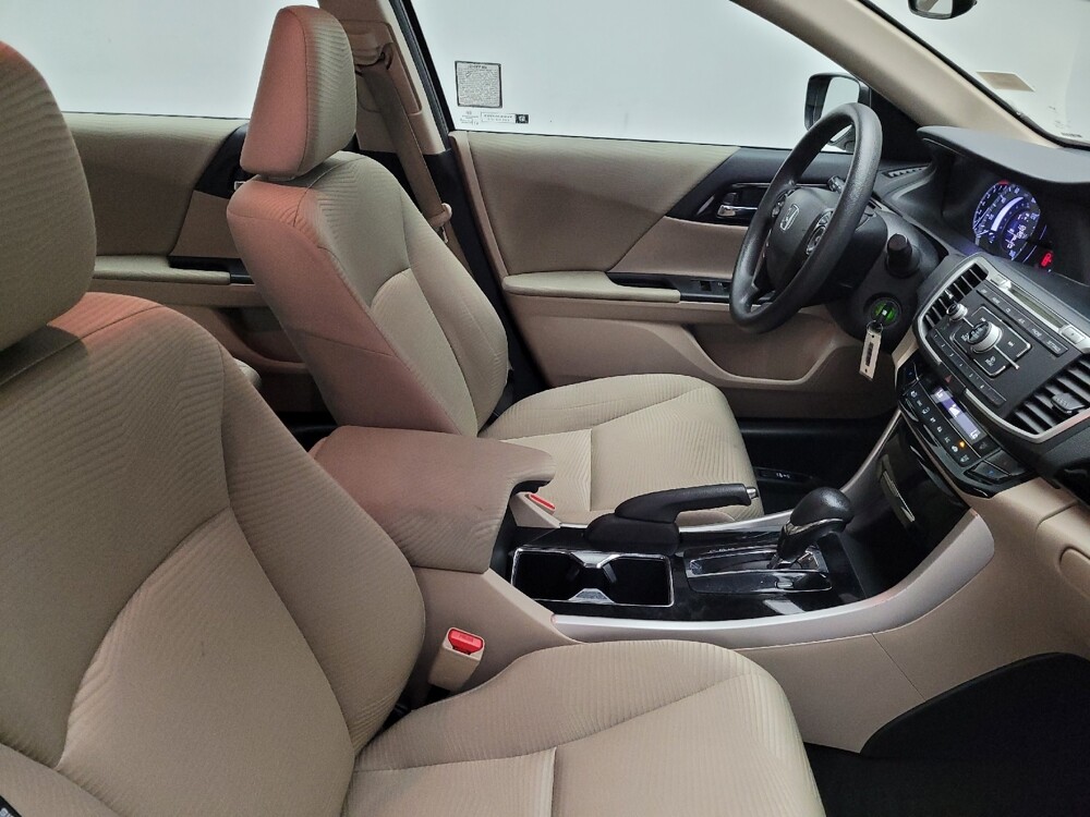 2017 Honda Accord in Downey, CA 90241 - 18098809 21