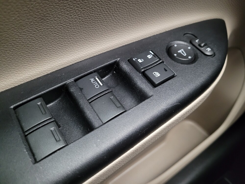 2017 Honda Accord in Downey, CA 90241 - 18098809 27