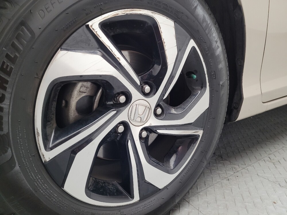 2017 Honda Accord in Downey, CA 90241 - 18098809 31