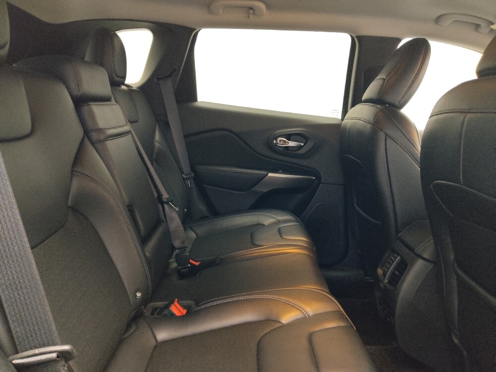 2019 Jeep Cherokee in Pelham, AL 35124 - 18098810 19