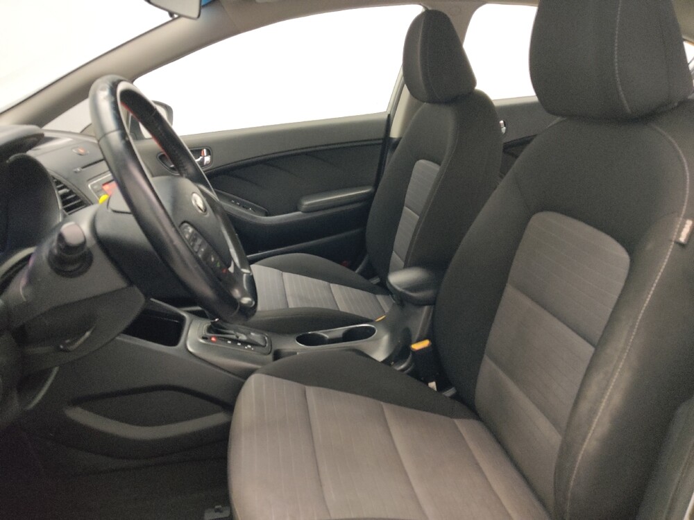 2015 Kia Forte in Marietta, GA 30062 - 18098817 17
