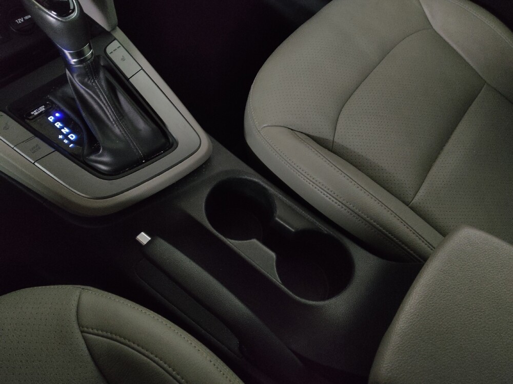 2019 Hyundai Elantra in Birmingham, AL 35215 - 18098829 26