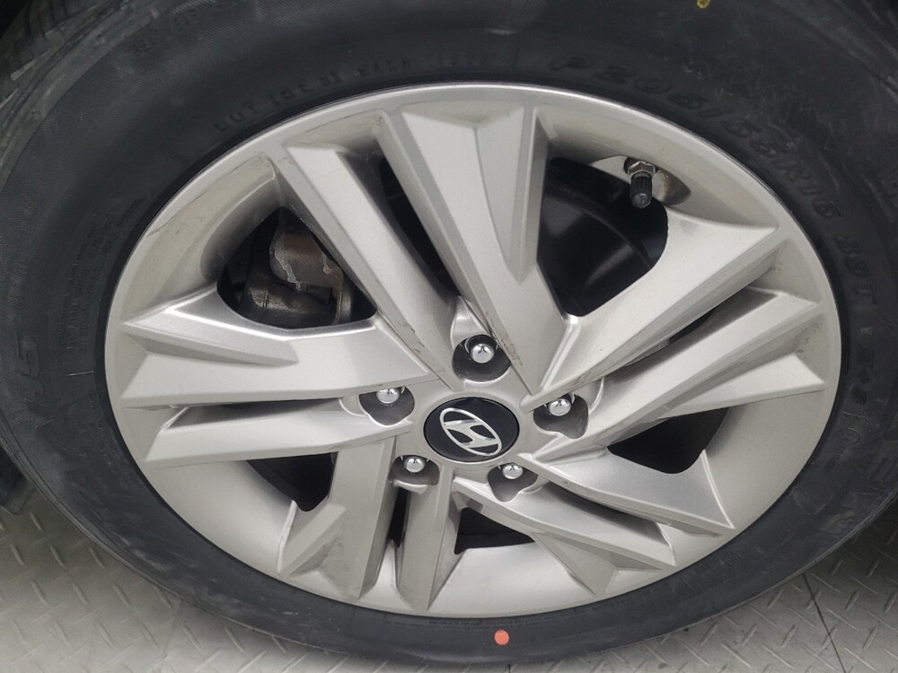2019 Hyundai Elantra in Birmingham, AL 35215 - 18098829 31
