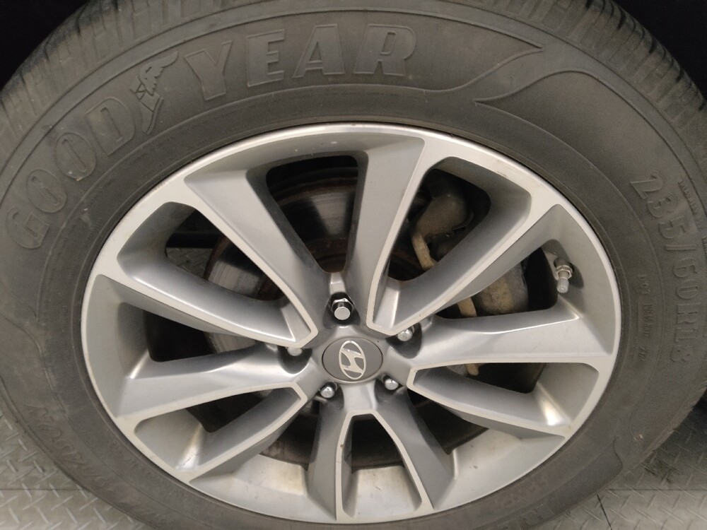 2017 Hyundai Santa Fe in Morrow, GA 30260 - 18098830 31