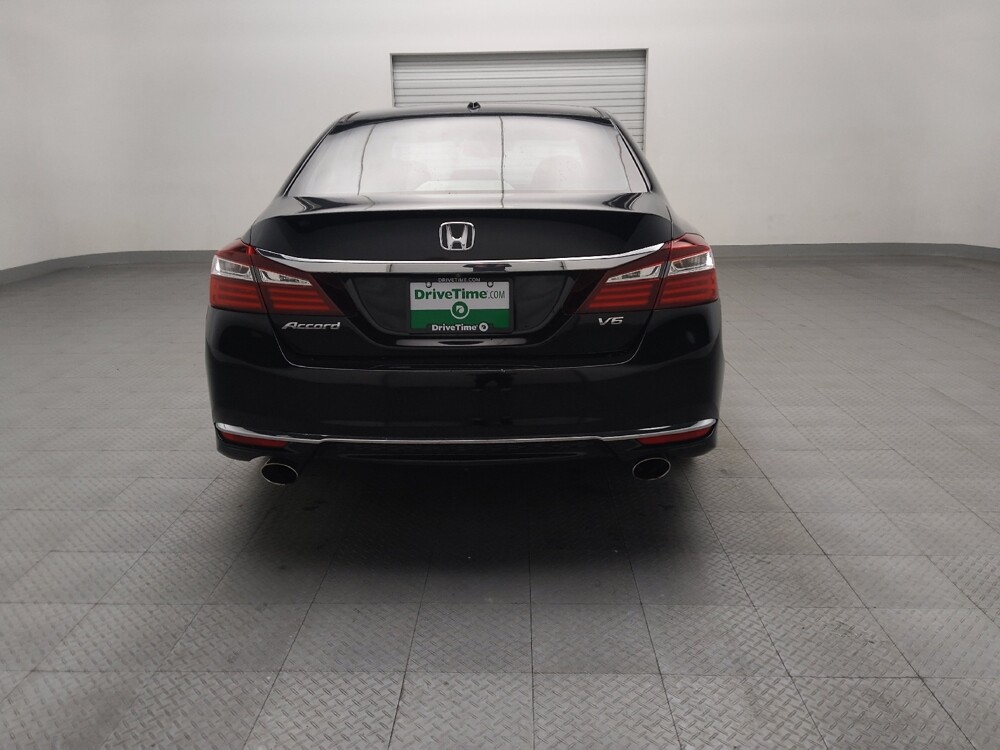 2017 Honda Accord in Tyler, TX 75701 - 18098836 7