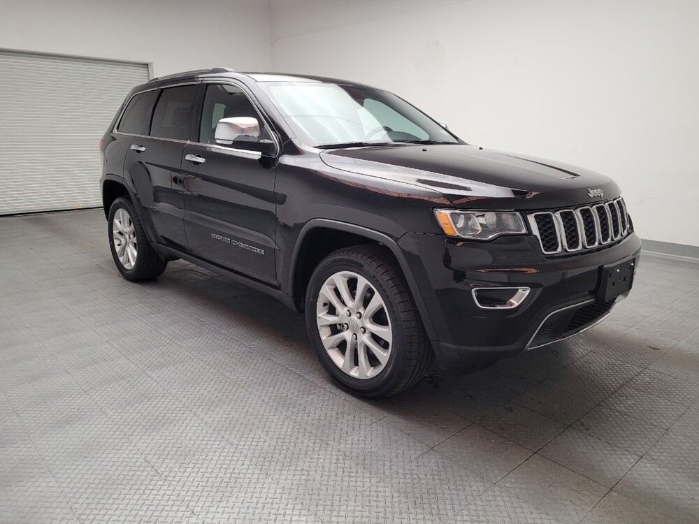 2017 Jeep Grand Cherokee in Downey, CA 90241 - 18098837 13