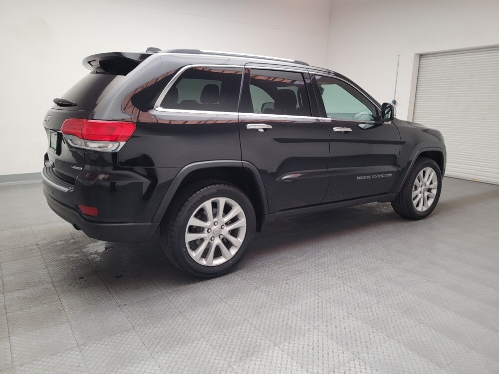 2017 Jeep Grand Cherokee in Downey, CA 90241 - 18098837 10