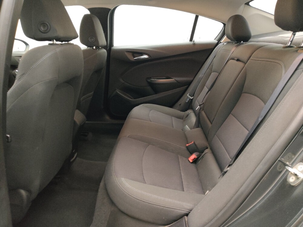 2018 Chevrolet Cruze in Plano, TX 75074 - 18098841 18