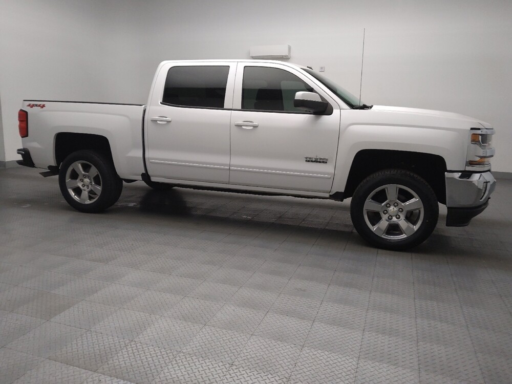 2018 Chevrolet Silverado 1500 in Temple, TX 76502 - 18098848 11