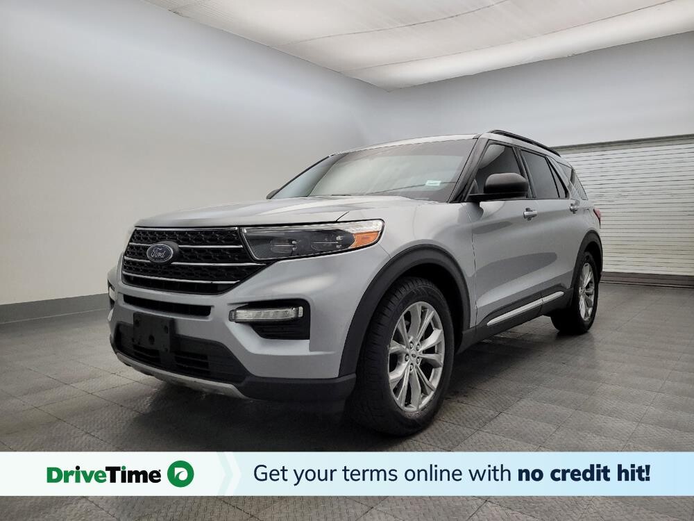 2020 Ford Explorer in Glendale, AZ 85301 - 18098852