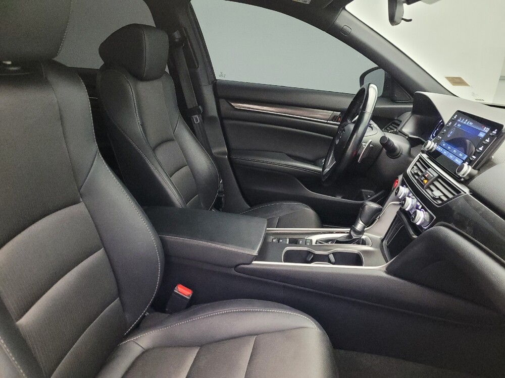 2021 Honda Accord in Glendale, AZ 85301 - 18098855 21