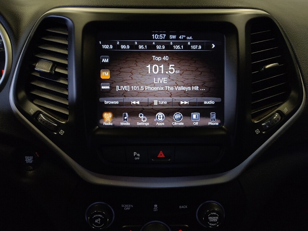 2018 Jeep Cherokee in Albuquerque, NM 87123 - 18098856 25