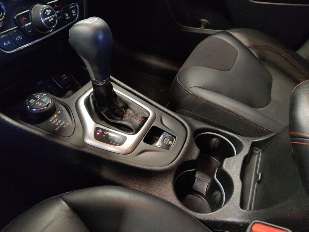 2018 Jeep Cherokee in Albuquerque, NM 87123 - 18098856 26