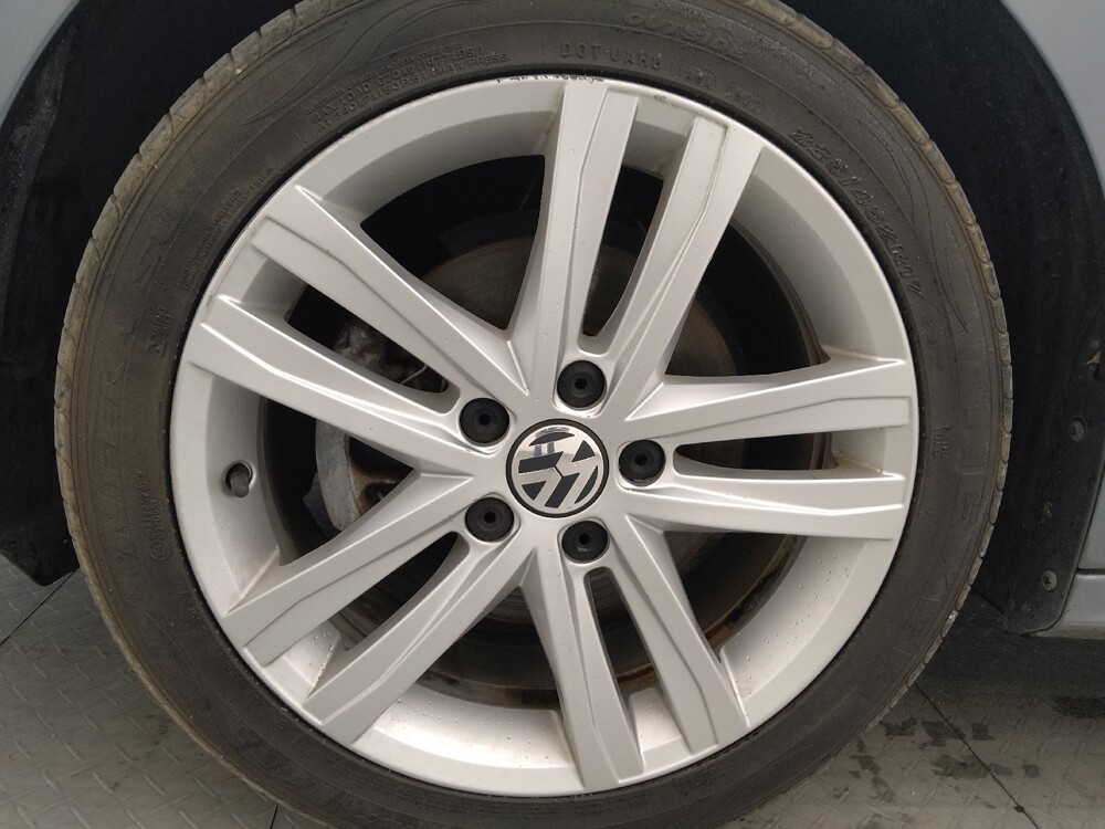 2017 Volkswagen Jetta in Fort Myers, FL 33907 - 18098863 31